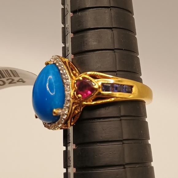 Gold Turquoise Ring And Necklace Set With Red And Purple Gemstones. - Picture 5 of 9